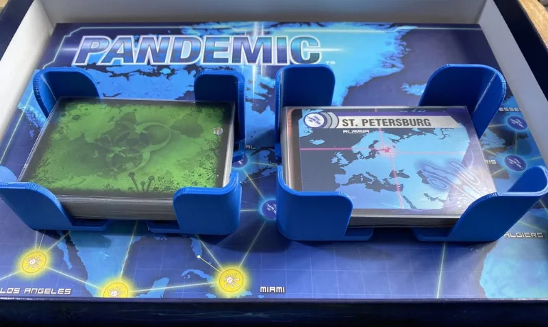 PANDEMIC - Sleeved Cards Holder