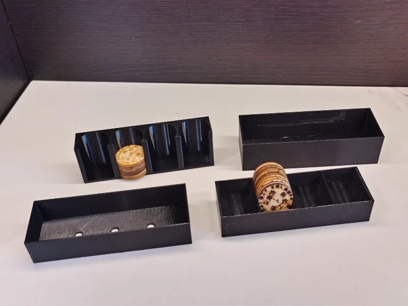 Coin/Chip Container