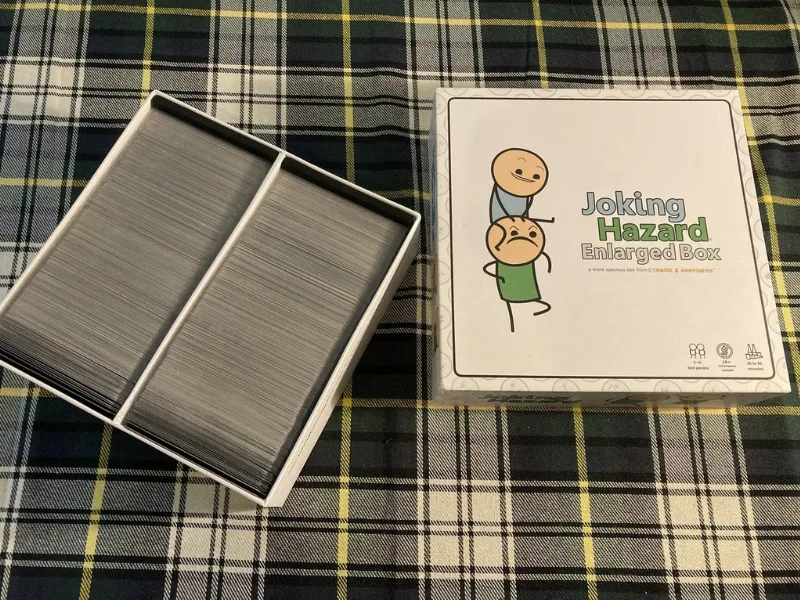 Joking Hazard Big Box Spacer
