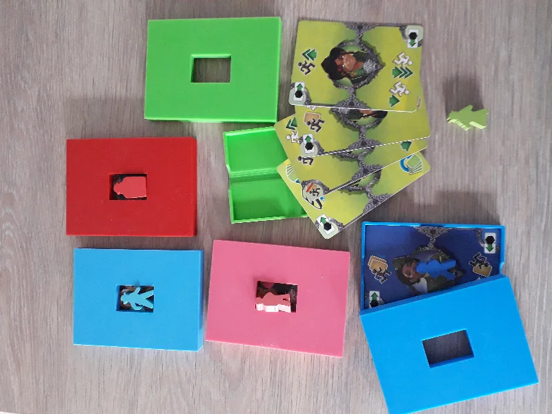 Card boxes for the game Cerberus - Cards box game Cerbere