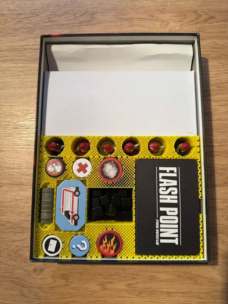 Flash Point Fire Rescue - slim character holder