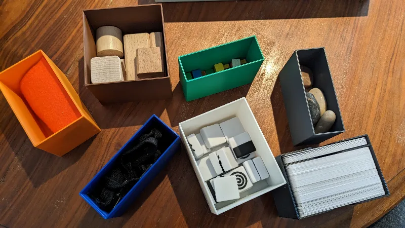 Pictures + expansion board game box insert