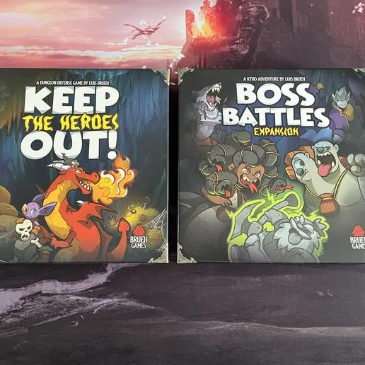 Keep The Heroes Out All In Two Box Insert - German/English