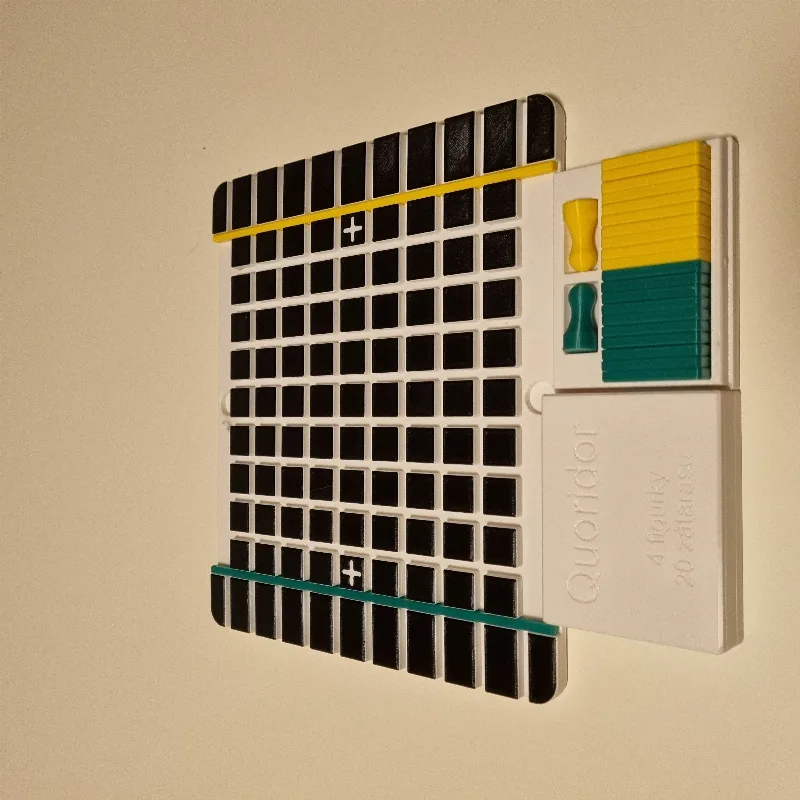 Box for Quoridor game