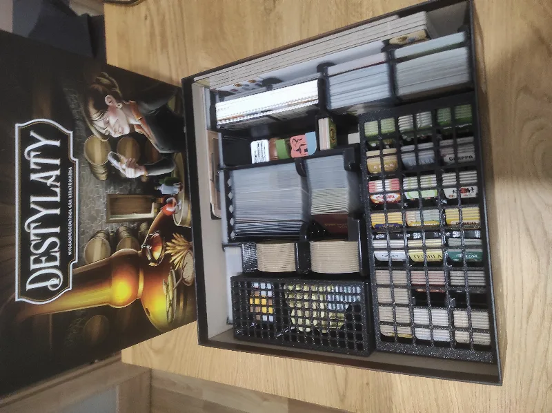 Distilled ALL IN Insert / Organizer