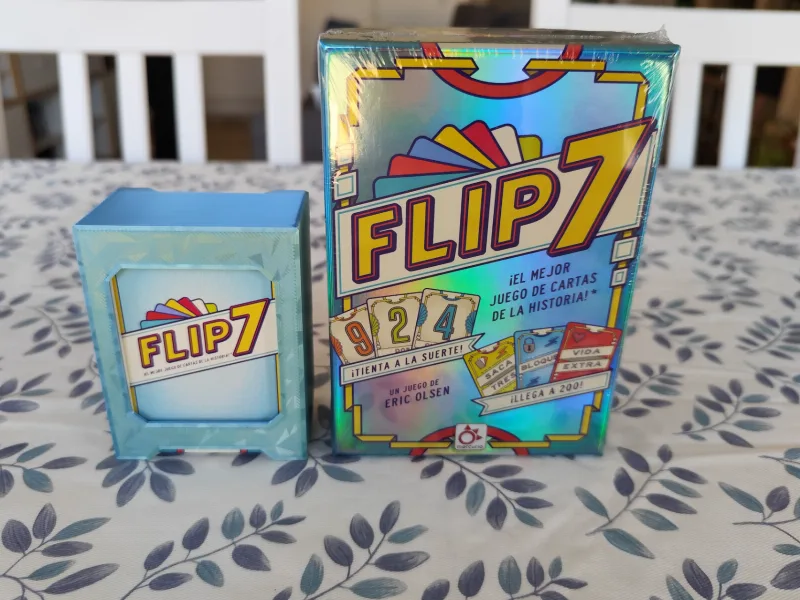 Flip 7 CARD HOLDER