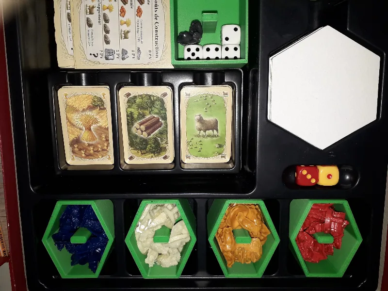 Catan, pawn storage
