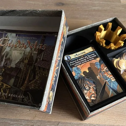 Citadels - King's Crown, Coins & Organizer Box - Board Game