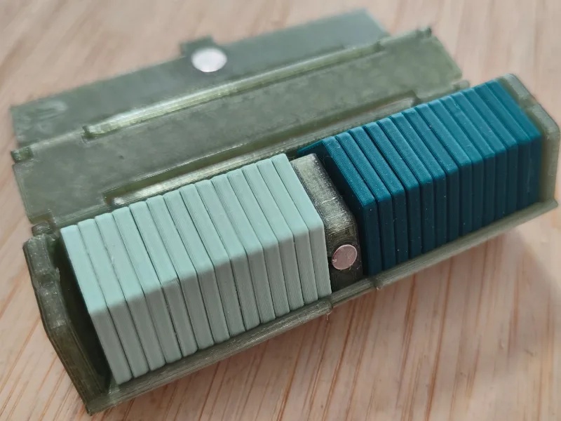 lightweight hive game in handy case for travel