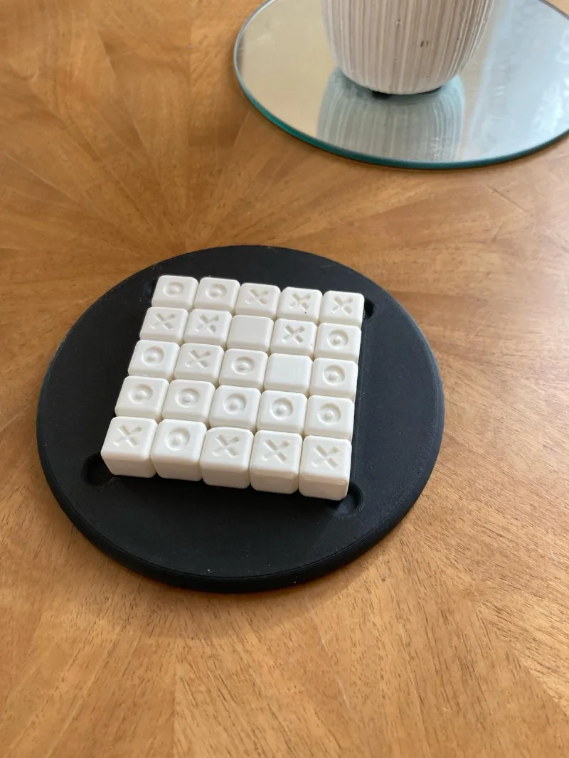 QUIXO (Spiel)