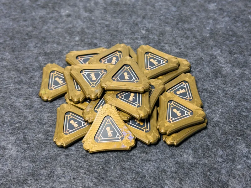 The Old King's Crown Lore Token Protector