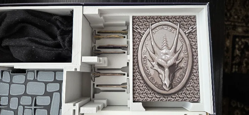 Karak Box Insert - Modified character holder