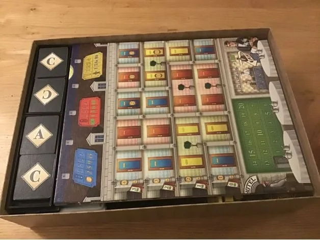 Grand Austria Hotel - base game plus expansion (w. deluxe upgrade)