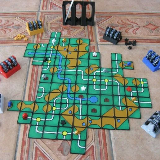 Avignon: Compact Tile based City Building Game (like Carcassonne)
