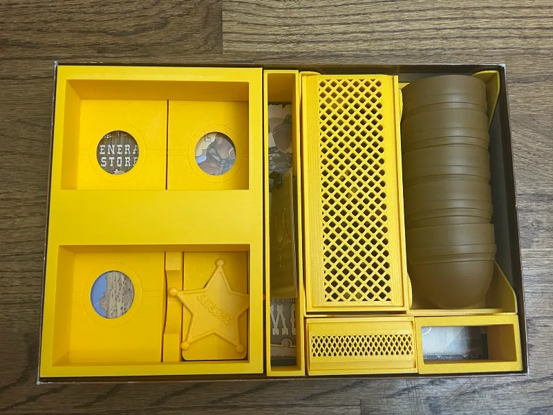 Dice Town 1st Edition Insert Sleeved no lid lift