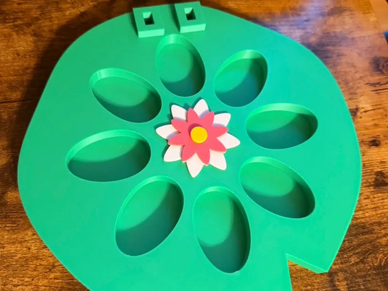 Lilly Pad Fishing Game Holder