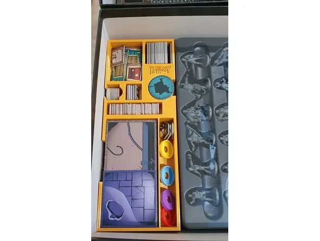 Hellboy Boardgame box insert