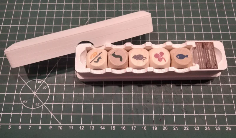 Wingspan dice and goals longbox