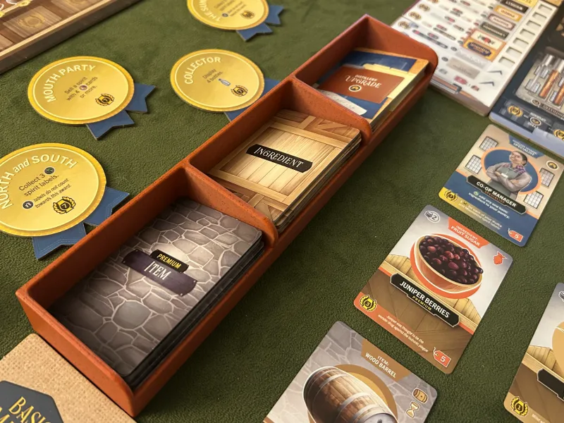 Distilled Premium Market Card Tray