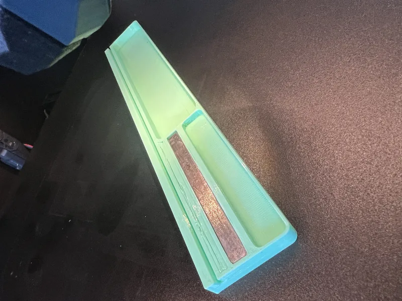 Wingspan Card Stand - Closed Weight Space