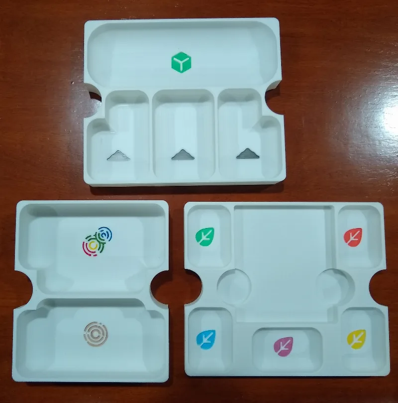 Remixed resource trays - Insert / Organizer for Earth Board Game
