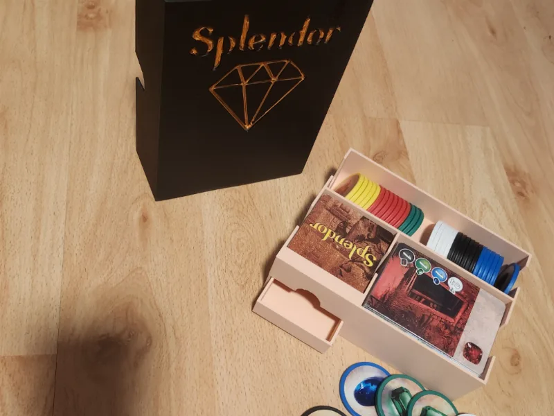 Splendor Travel Box for Sleeved cards