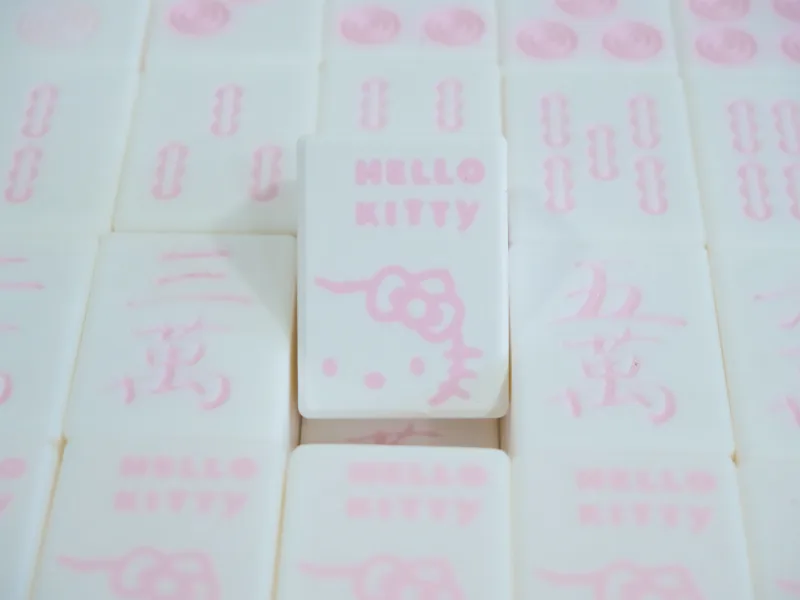 Kit de Mahjong Hello Kitty
