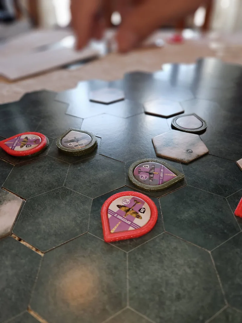Undaunted: Battle of Britain - counter holder