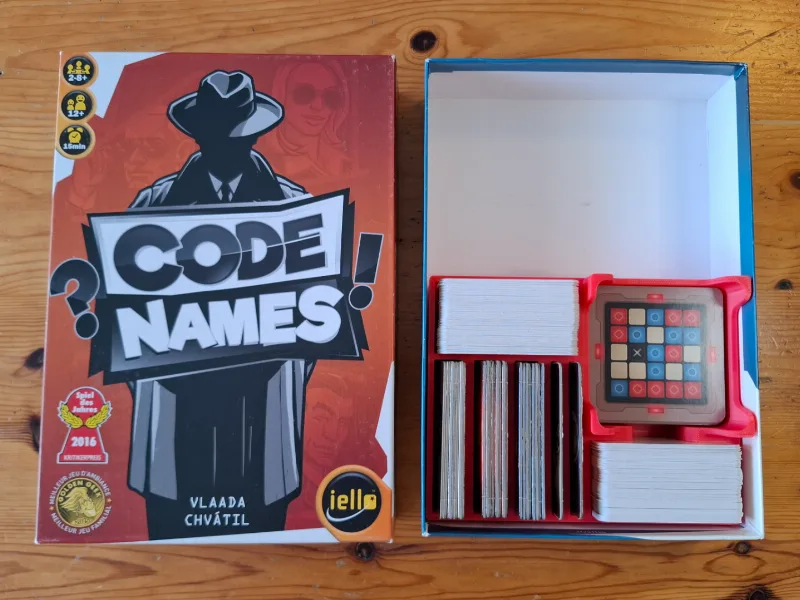 Insert Codenames FR