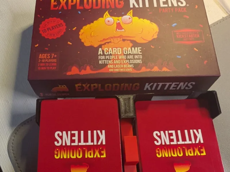 Exploding kittens party pack tray
