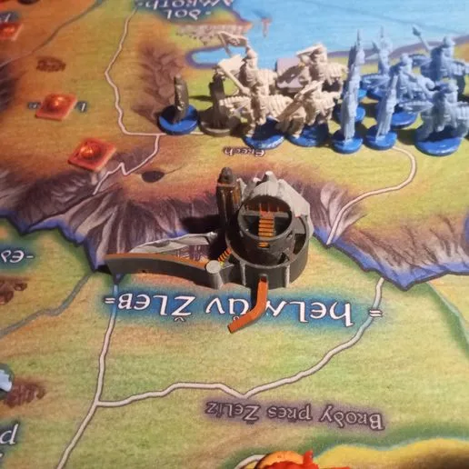 Helms Deep war of the ring