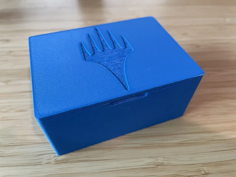 Commander Deck Box for Magic: The Gathering