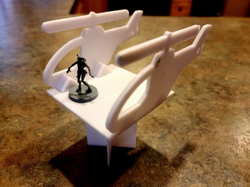 Zombicide - Helicopter Survivor Prop