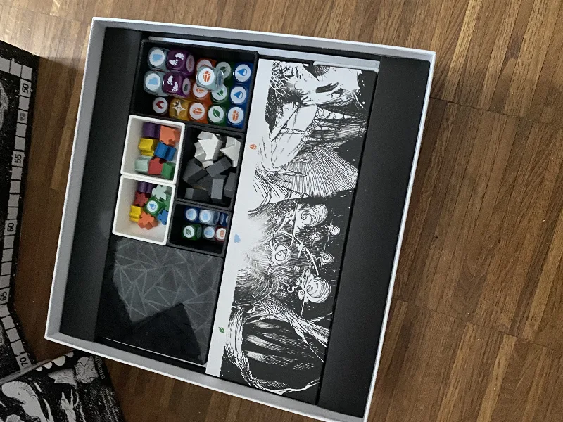 GLOW inlay organizer