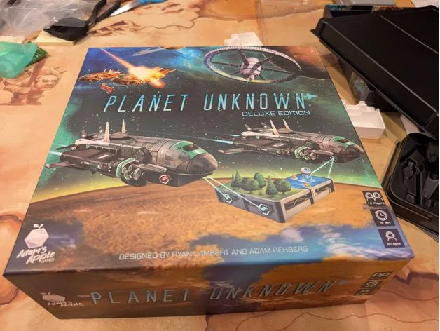 Planet Unknown (deluxe version) board game insert w/ supermoon, neoprene mats, sleeved cards