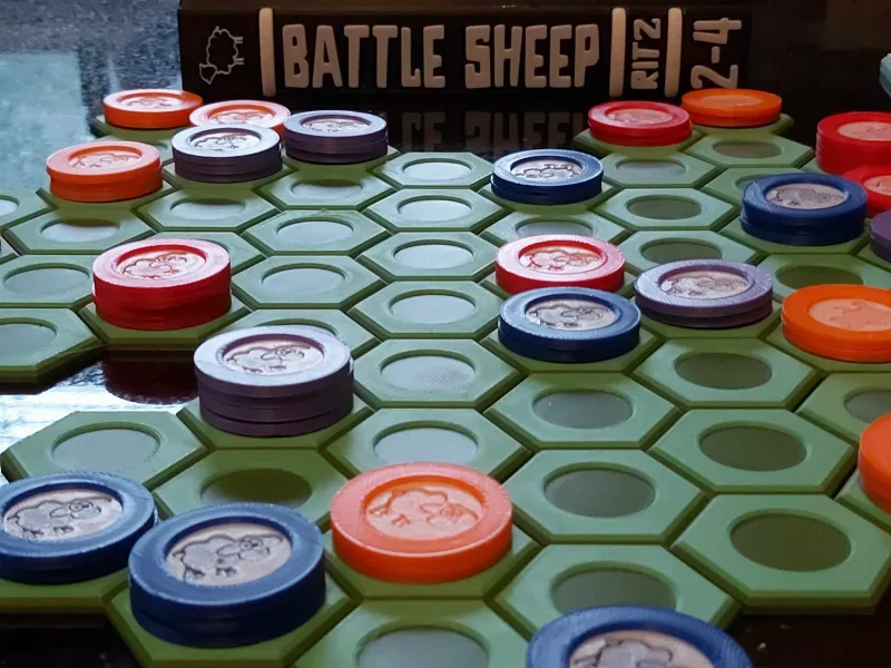 BATTLE SHEEP BOARD GAME - Bookcase Edition