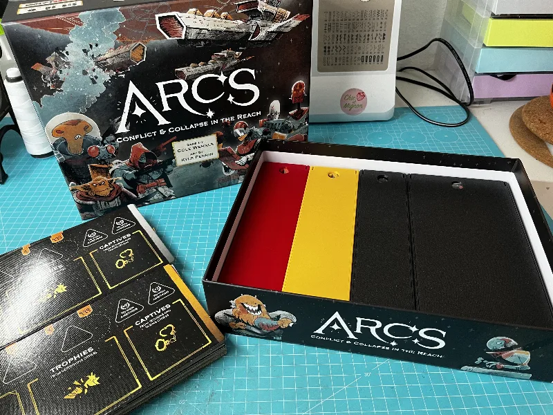 Arcs - Base game + Leaders and lore expansion insert