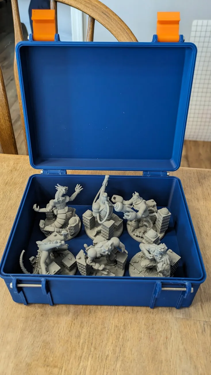 King of Tokyo Figures Rugged Magnetic Storage Box