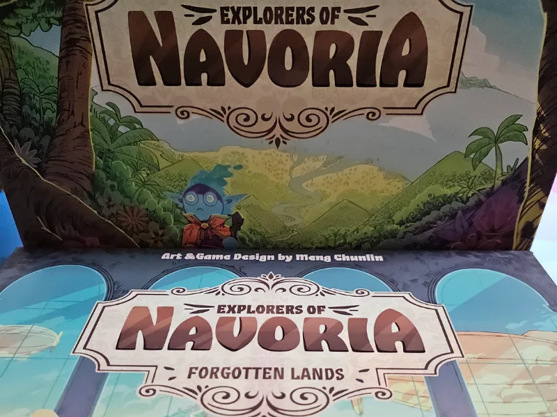 Explorers of Navoria /w Explansion&Deluxe&Sleeves