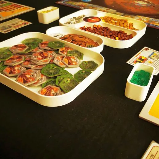 TERRAFORMING MARS + Extensions (Prelude 1 & 2, player boards, Objectives & Rewards) - Set of inserts and boxes for the board game published by Intrafin Games / Fryxgames