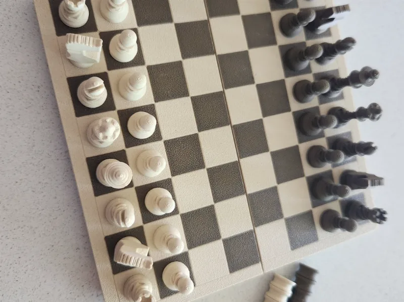 Chess - magnetic mini travel set 