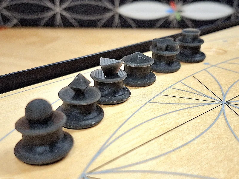 TAC Spielsteine für Blinde und Sehbehinderte