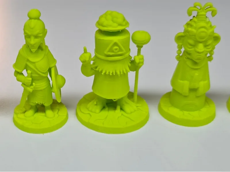 Faraway Meeples (D&D miniatures)