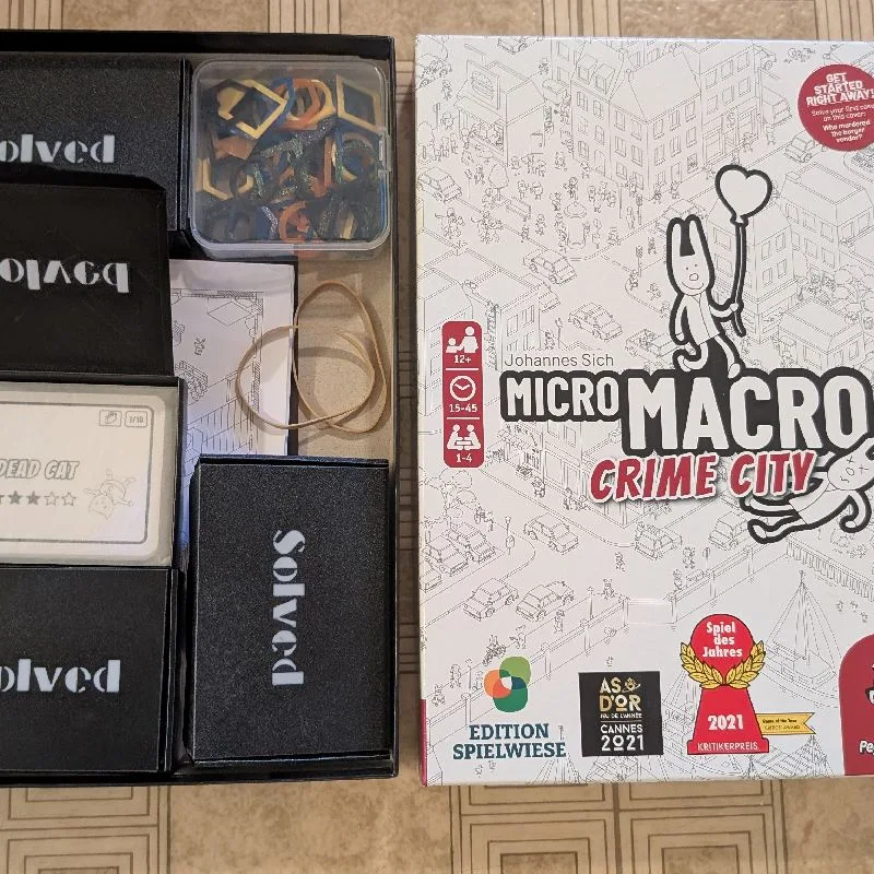 MicroMacro case boxes