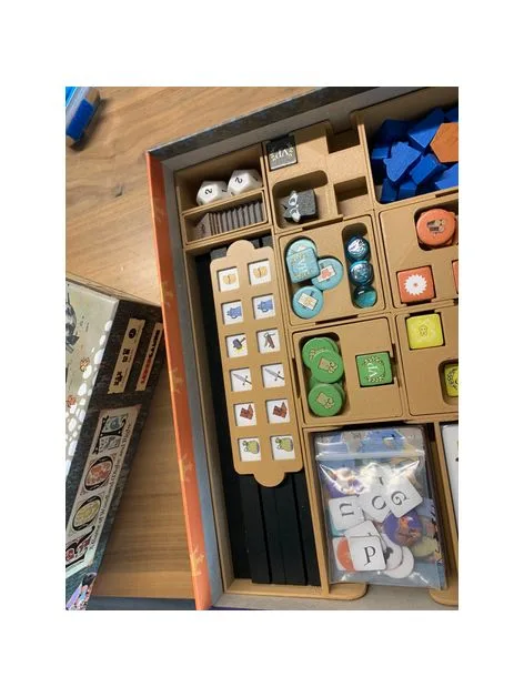 Root Board Game Magnetic Items Holder
