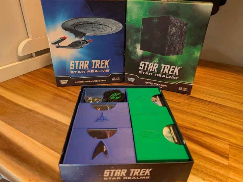 Star Realms Inserts with Borg -- Sleeved Cards