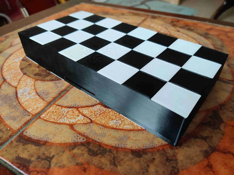 Chess board (2 part - box and lid)
