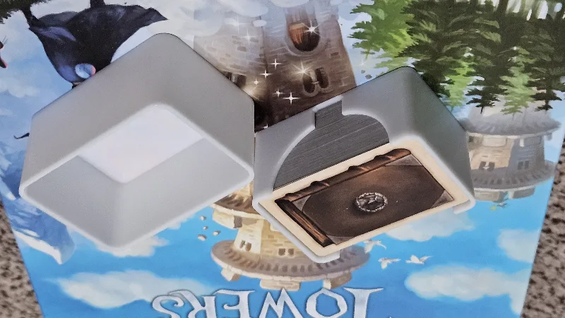 Wandering Towers Deck box