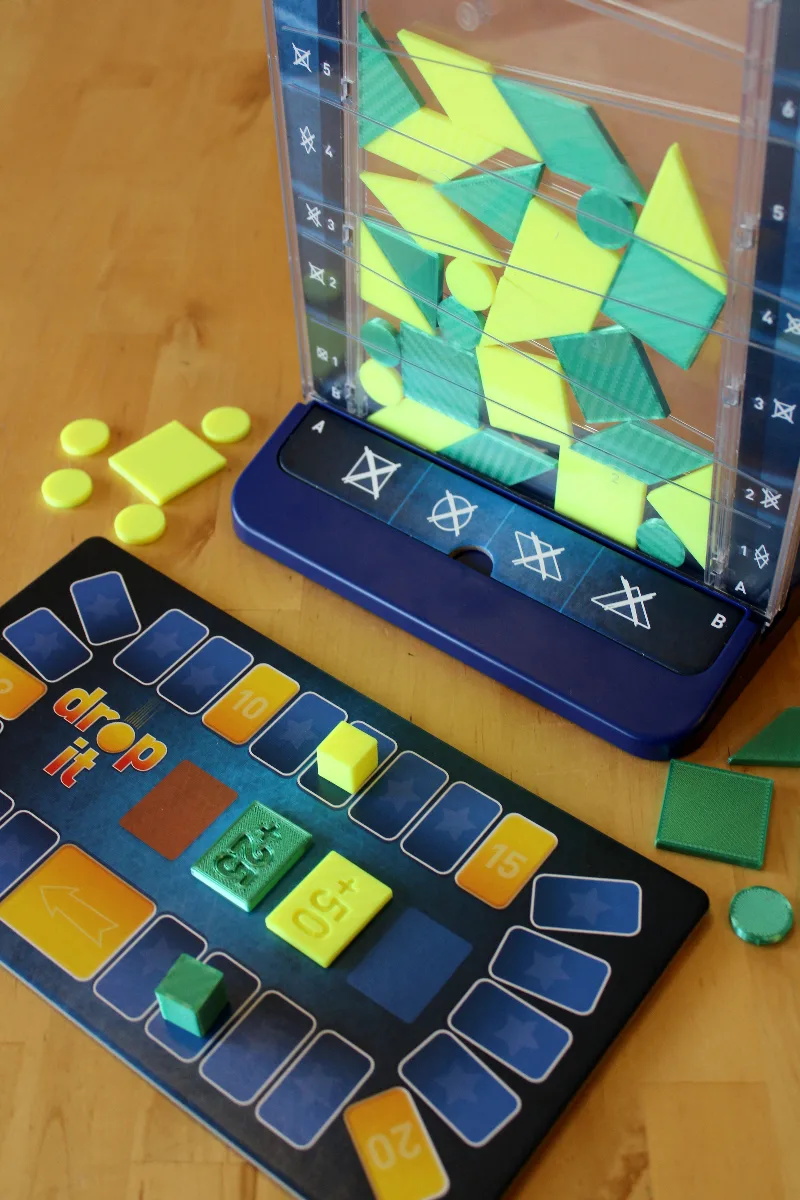 Drop It - KOSMOS Board Game Tiles