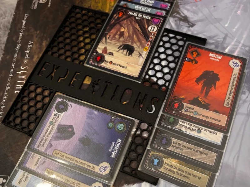 Light Expeditions Player tray